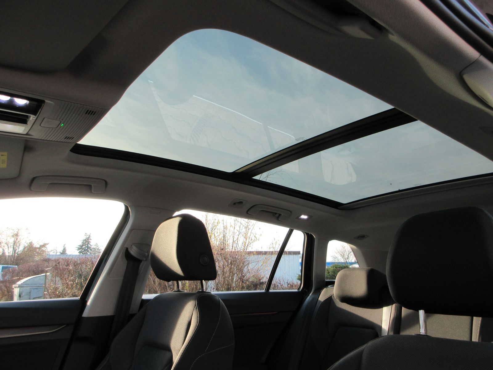 Golf VIII Variant 1.5 TSI Style AHK/PANORAMA/LED