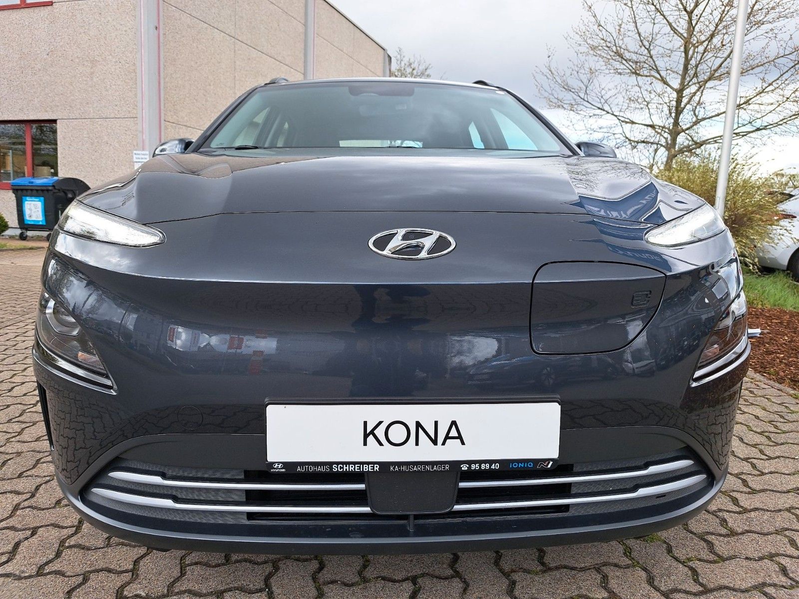 Fahrzeugabbildung Hyundai Kona Select Elektro 2WD/Effizienz-Paket-Wärmep.