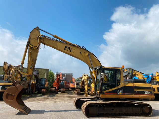 CAT 325 L