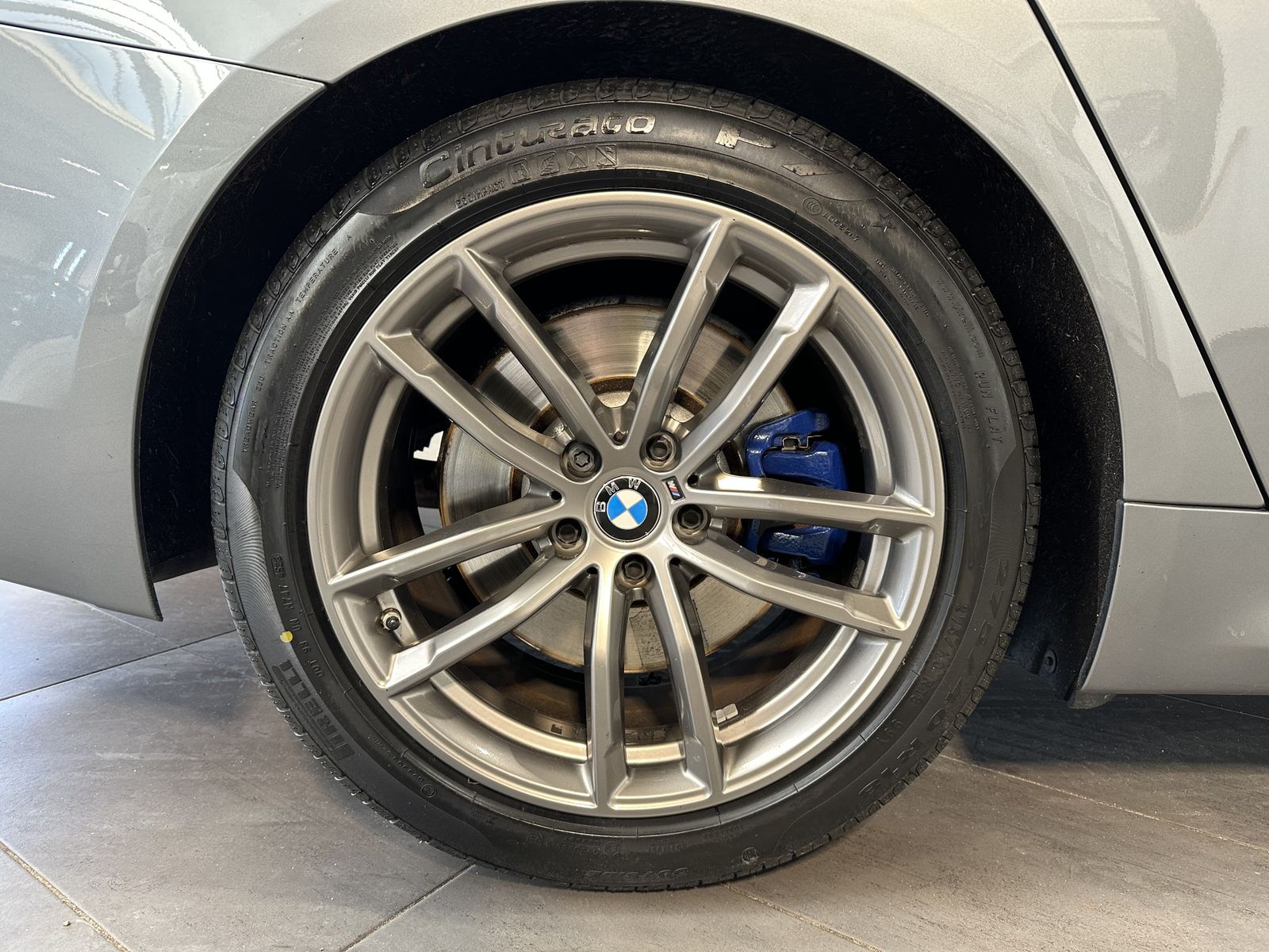 Fahrzeugabbildung BMW 530d Touring M-Sport NAV+LED+SHZ+HUD+AHK+LC+2HD