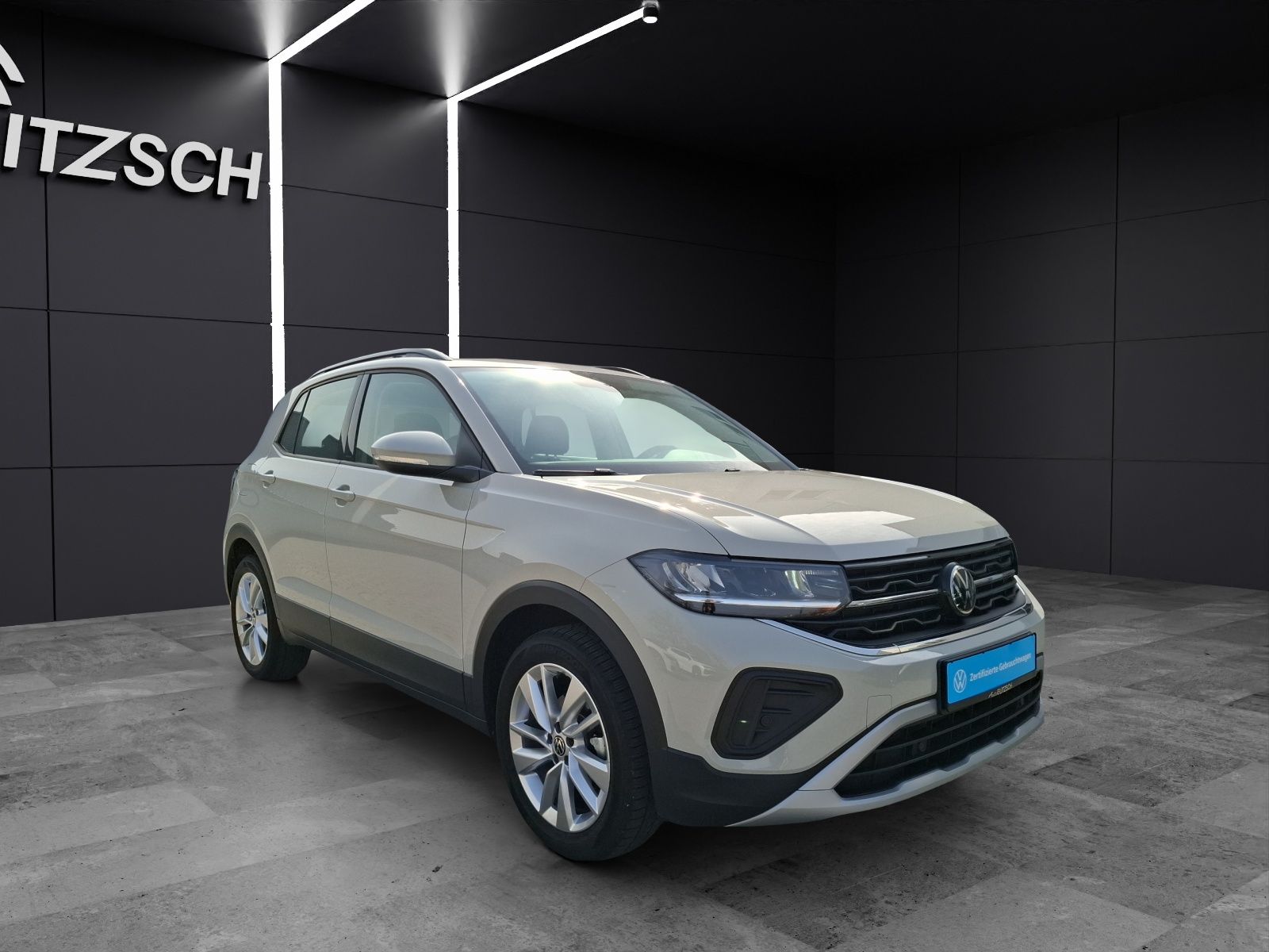 Fahrzeugabbildung Volkswagen T-Cross TSI Life DSG LED CarPlay AID ACC RFK SH