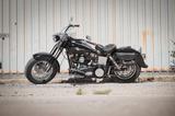 Harley-Davidson FLH Shovelhead  - HARLEY-DAVIDSON SHOVEL