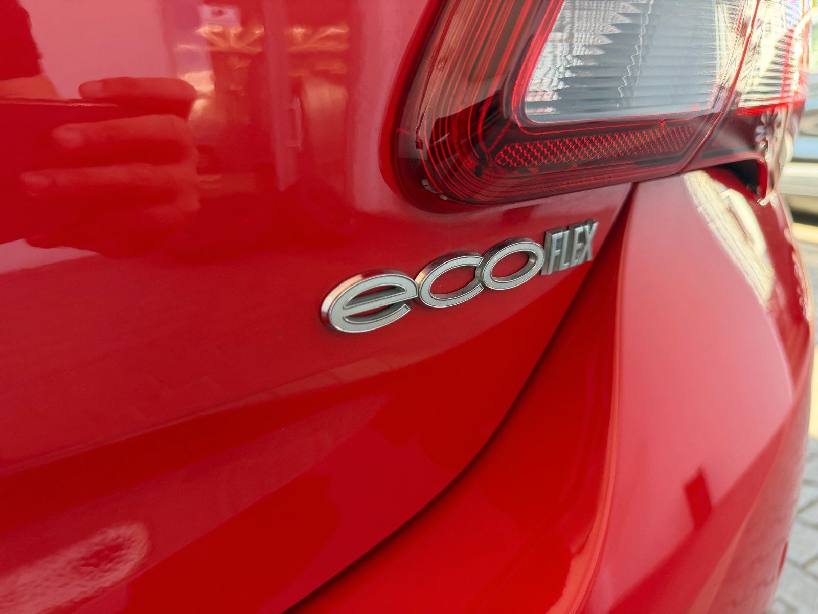 Fahrzeugabbildung Opel Corsa E Drive 90PS PDC/SHZ/LMR!