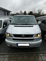 Volkswagen T4 Caravelle 2,5-l-Diesel TDI Camper - silberne Volkswagen T4 Caravelle