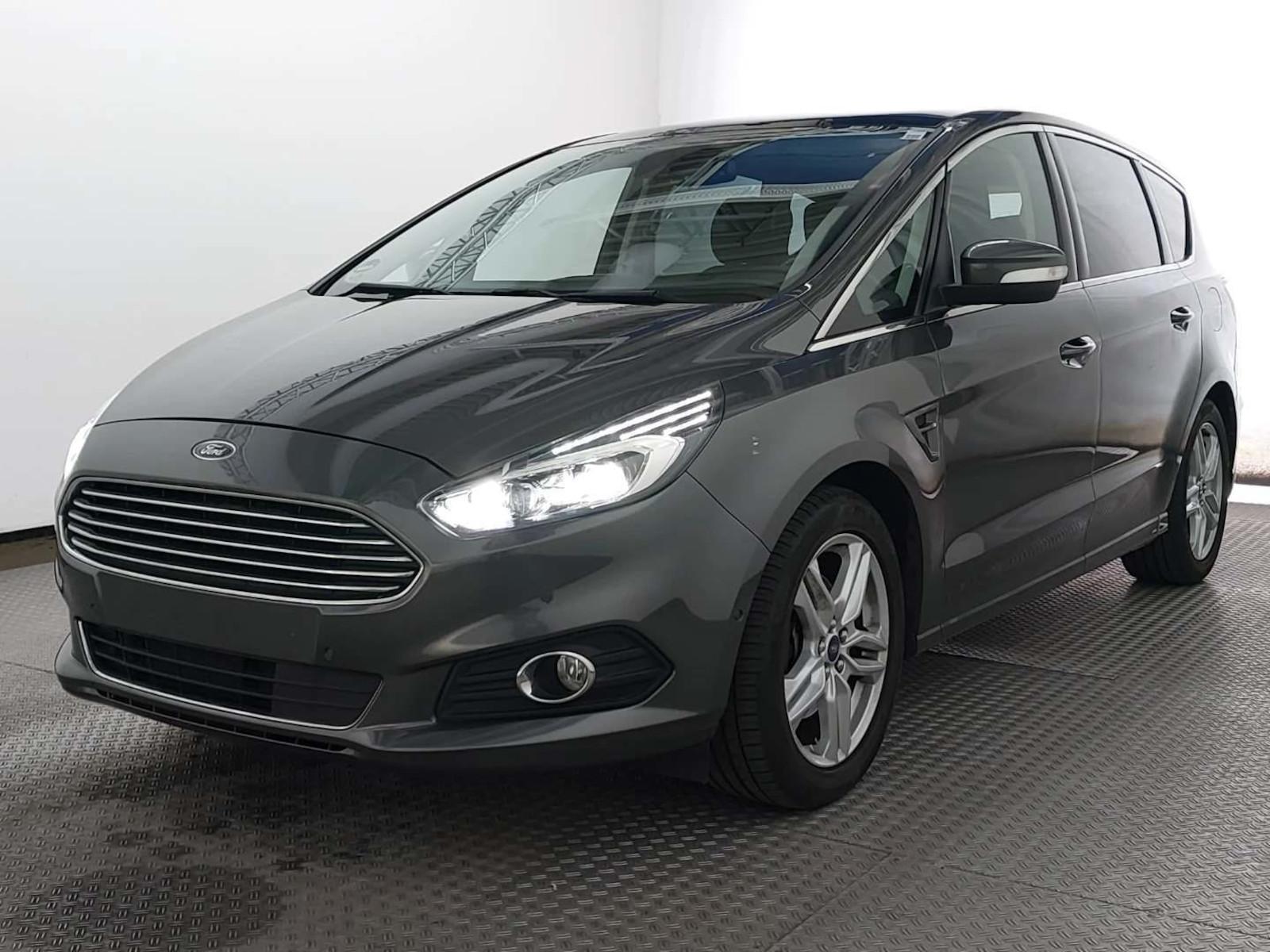 Ford S-Max Titanium *7-SITZER*PANO*NAVI*AHK*MEMORY*