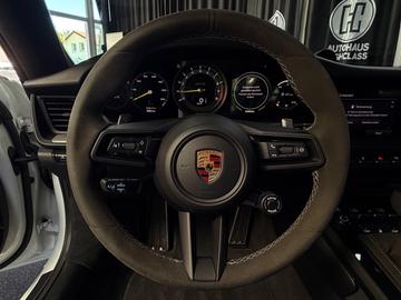صورة مصغرة 31 لـ 2022 Porsche 911 URMODELL