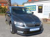 Skoda Octavia Elegance 1.Hd.   Erst 34600km  Allwetter - Skoda Octavia mit Benzin-Antrieb: Kleinwagen