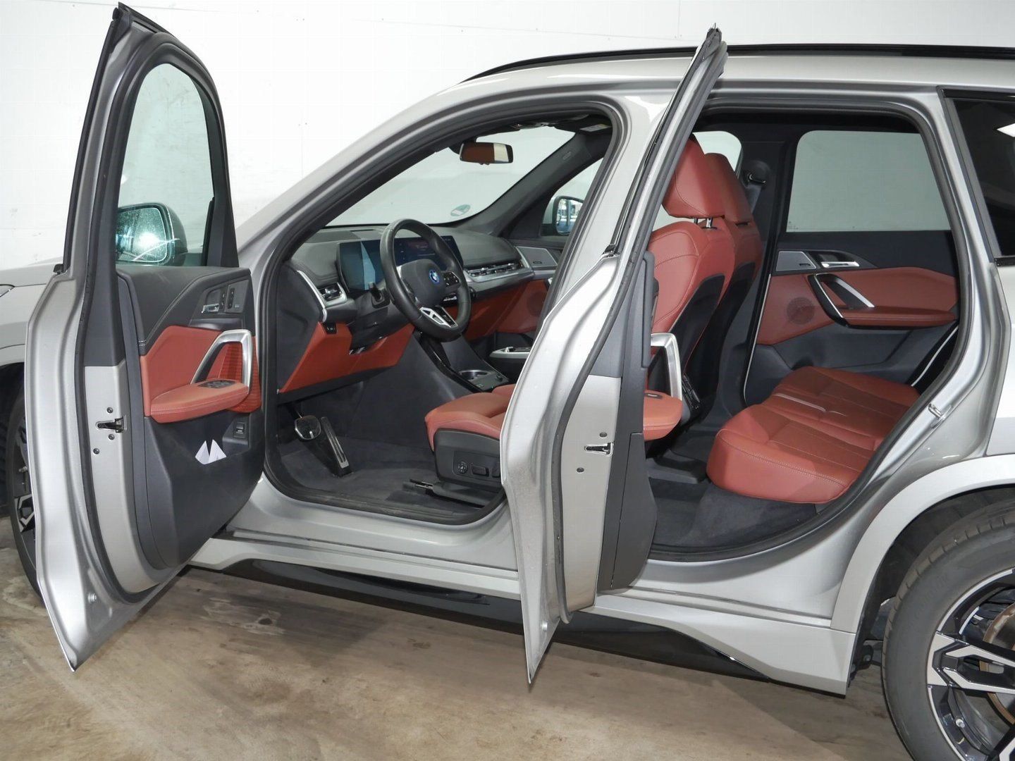 BMW iX1 - Bild 6