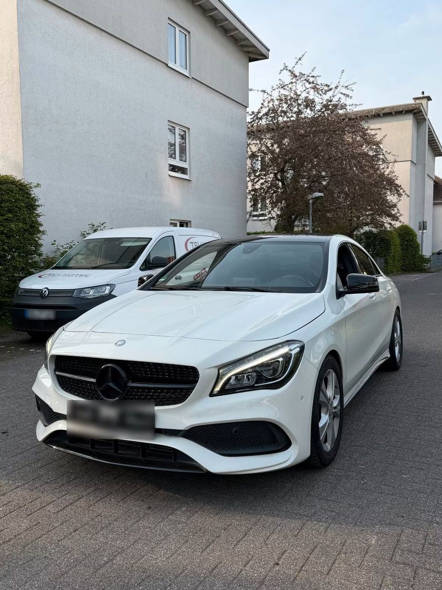 MERCEDES-BENZ Mercedes CLA 220d AMG Line | Harman Kardon...