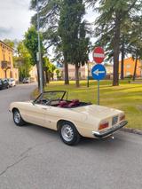 Alfa Romeo Spider Duetto - Alfa Romeo Spider: Duetto