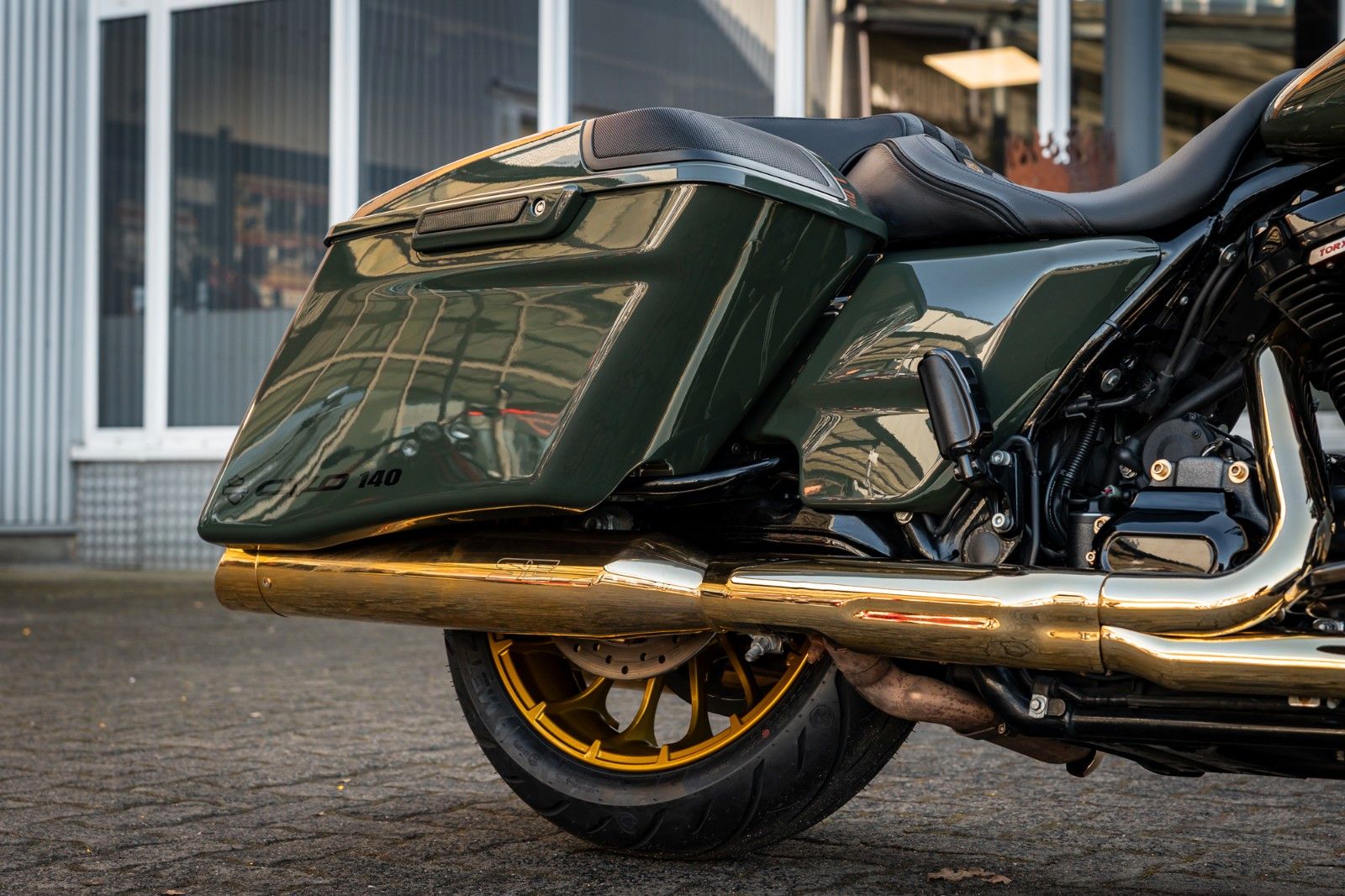 Fahrzeugabbildung Harley-Davidson CVO Street Glide FLHXSE 140 TORXSTER JEKILL&HYDE