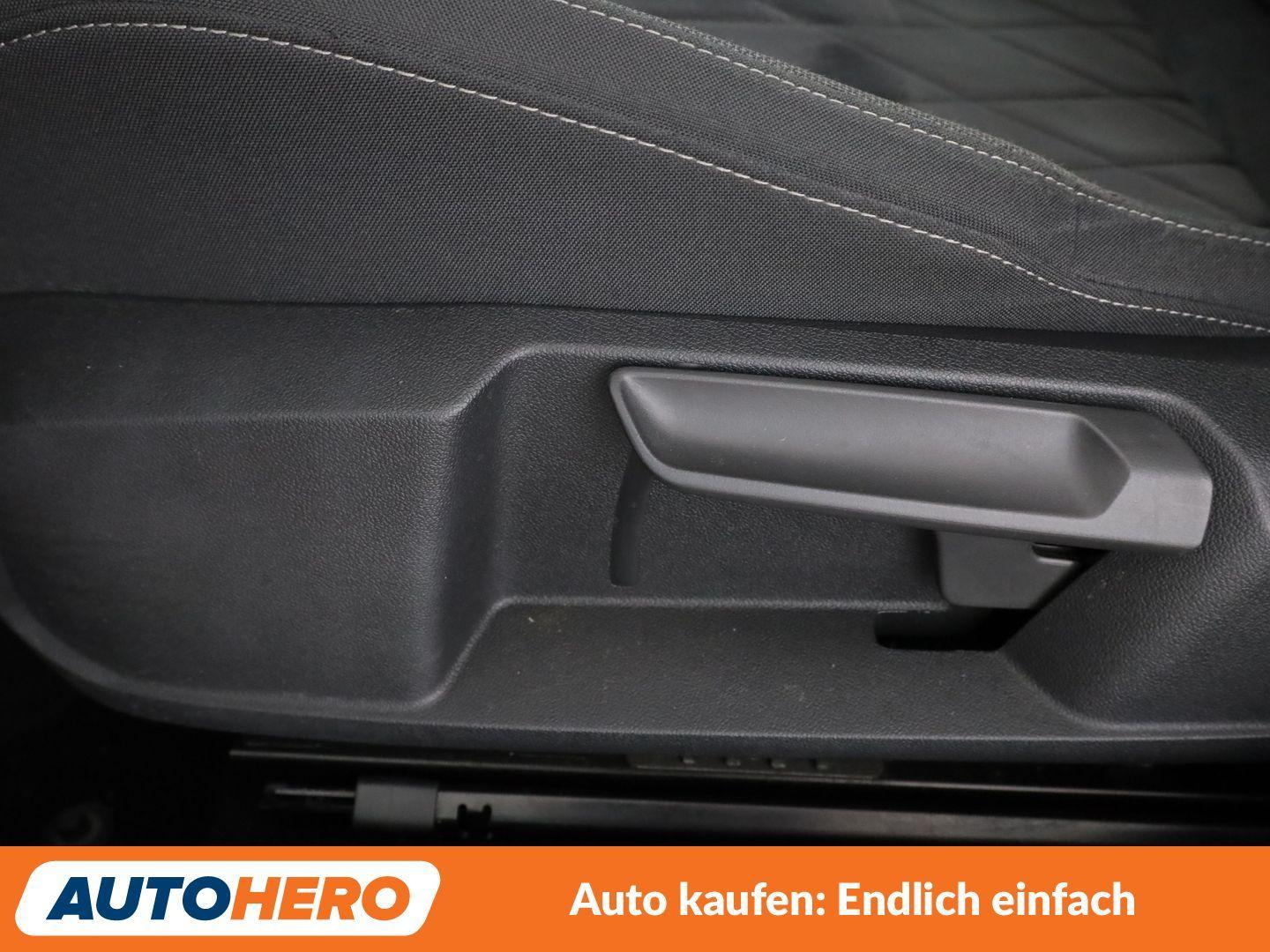 Volkswagen Golf VIII 2.0 TDI Life *NAV*MATRIX*ACC*CAM*PDC*, миниатюра 28