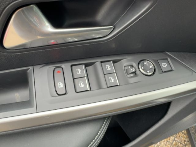 Foto Nummer 15: PEUGEOT 5008