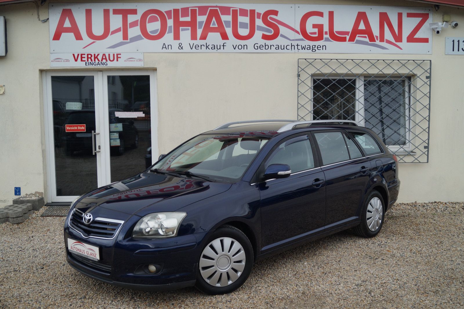 Toyota Avensis Kombi 2.0 Sol 2.Hand