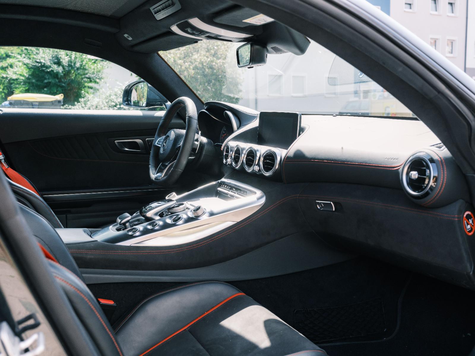 Mercedes-Benz AMG GT 4.0 V8 DCT - 