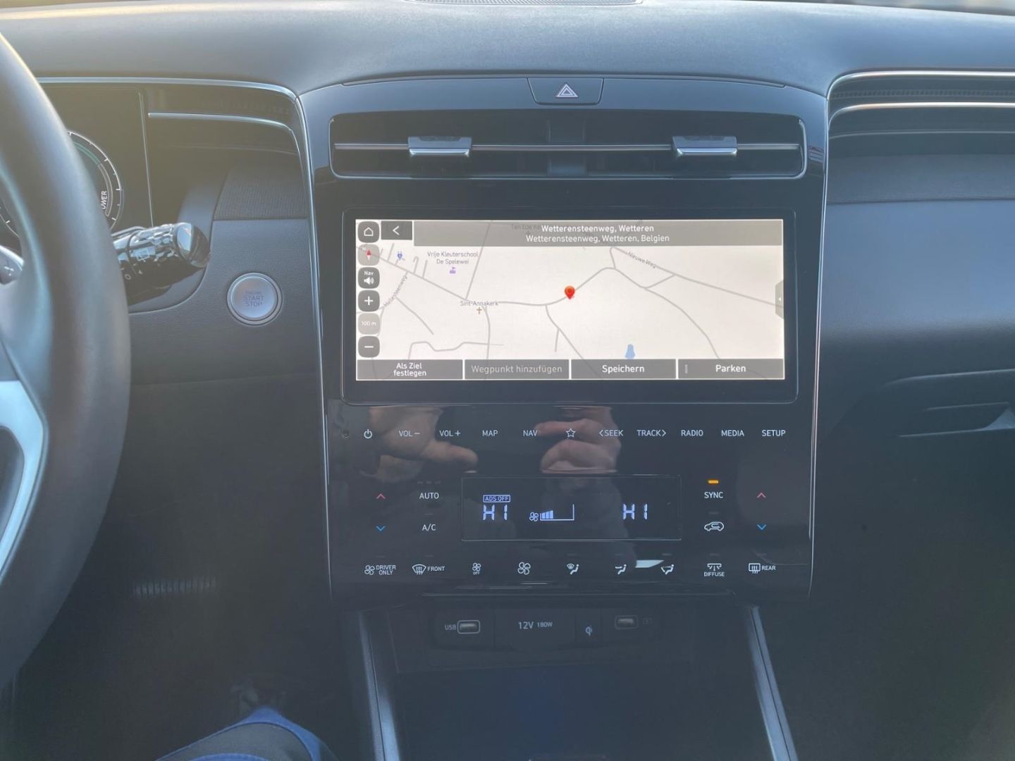 Fahrzeugabbildung Hyundai Tucson 1.6T Prime Plug-In Hybrid 4WD Navi Leder