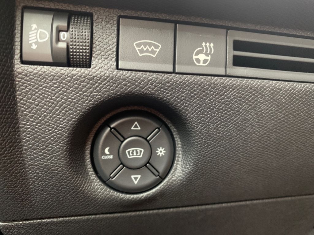 Fahrzeugabbildung Citroën C4 PureTech 130 Stop&Start C-SERIES