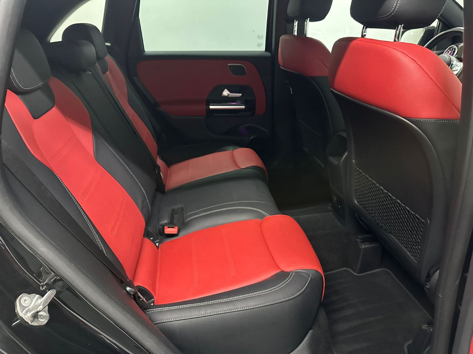 Fahrzeugabbildung Mercedes-Benz B 250 e *AMG-LINE*NIGHT*360*KEYLESS*LEDER*