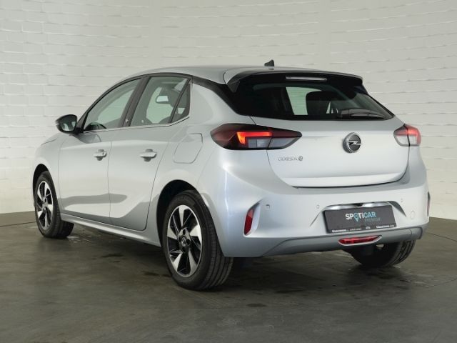 Corsa-e F ELEGANCE 50kWH AT+LED LICHT+RÜCKFAHRKA