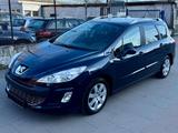 Peugeot 308 SW Premium / TÜV NEU - Peugeot 308 Premium mit Benzin-Antrieb