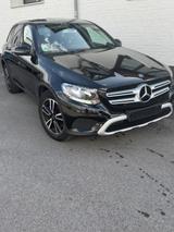Mercedes-Benz GLC 220 d 4MATIC Autom. - TÜV Neu, 8Fach Bereift - Mercedes-Benz GLC 220 von privat