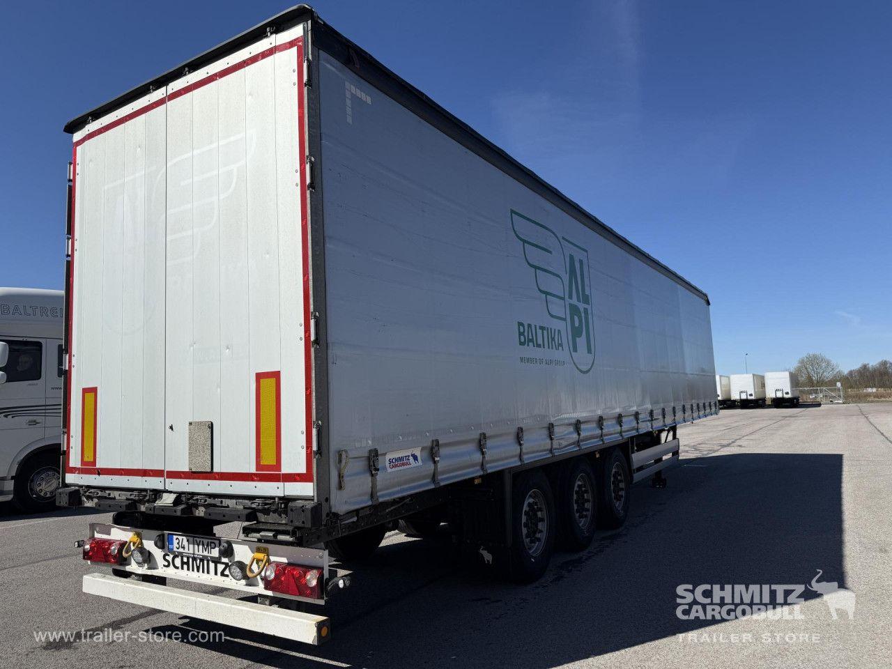 Schmitz Cargobull Curtainsider Standard