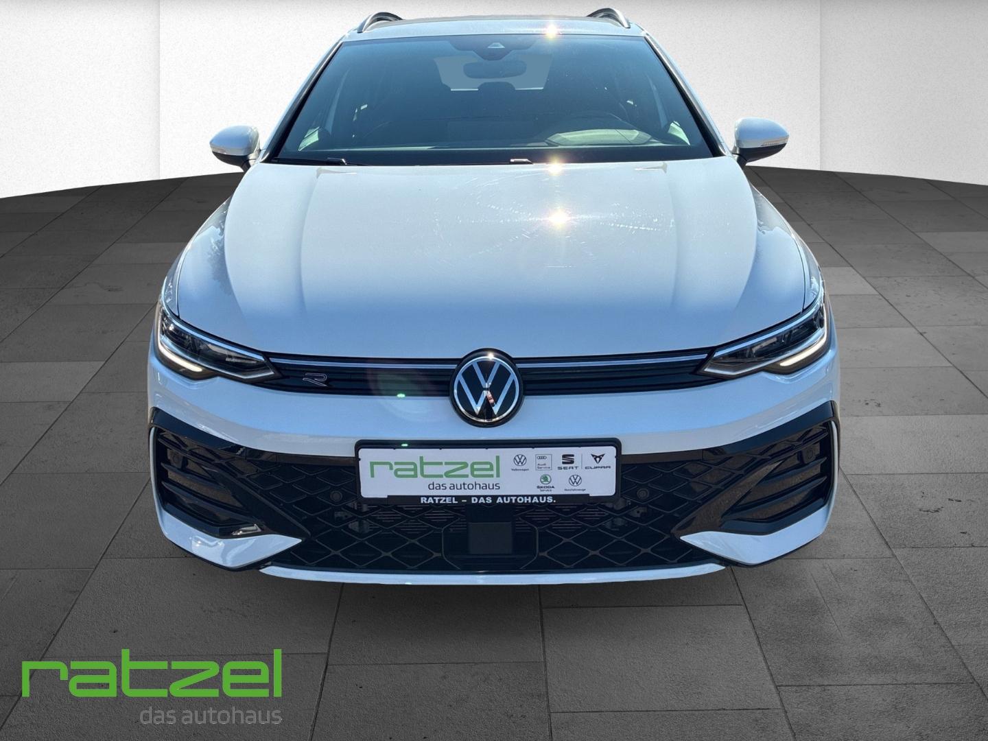 Volkswagen Golf Variant R-Line 1.5 eTSI DSG Kamera ACC Digi, миниатюра 5