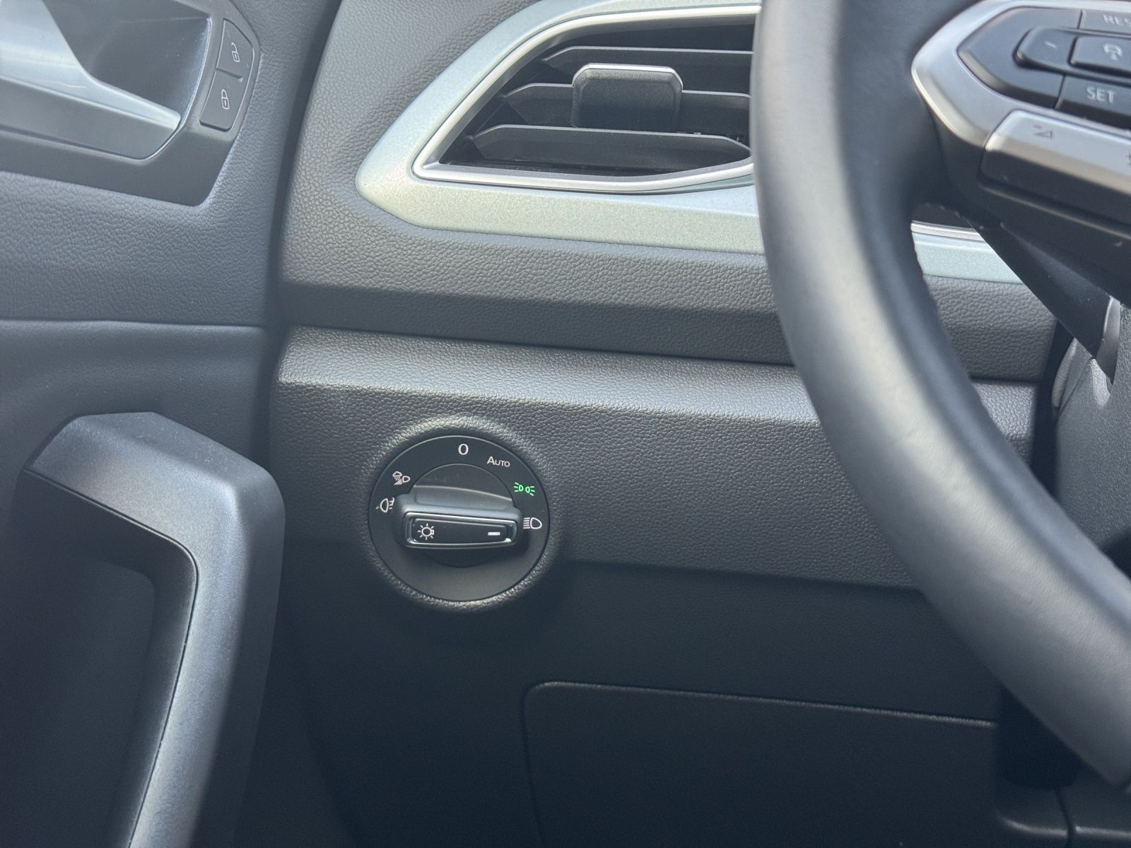 Volkswagen T-Roc - Bild 17