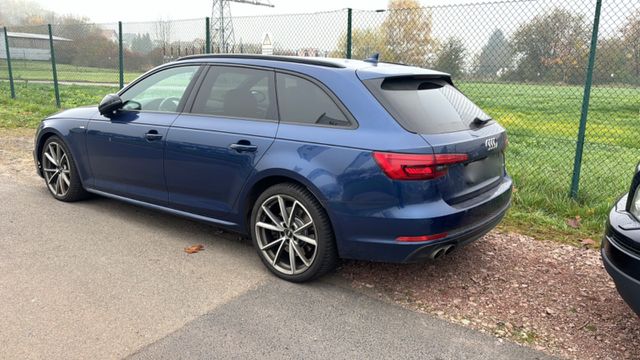 Audi A4 Avant Quattro Sport*Voll*LED*Pano*S-Line*