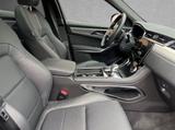 Jaguar F-PACE R-Dynamic SE AWD Black-Pack / Winter-Pack - Jaguar F-Pace: R Dynamic Black