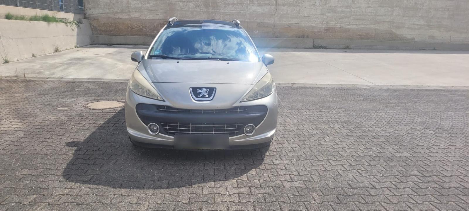 Peugeot 207, 2008