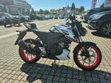 Suzuki GSX-S125 - SUZUKI GSX S125