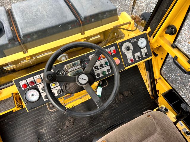 BOMAG BW 151 AC-2