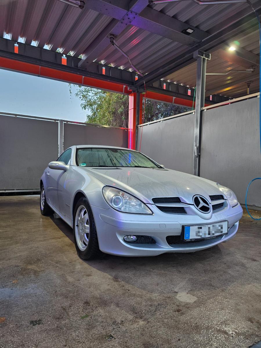 Mercedes-Benz SLK 200