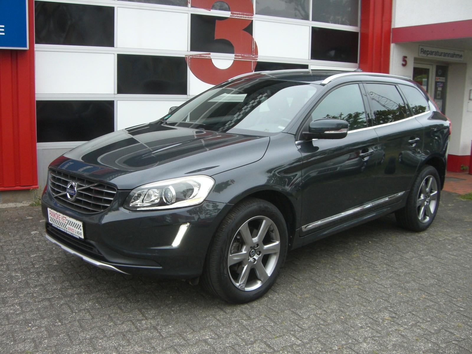 Volvo XC60 D4 AWD Geartronic Summum, 1.Hand!