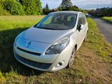 Renault Grand Scenic - Renault Grand Scenic aus 2012