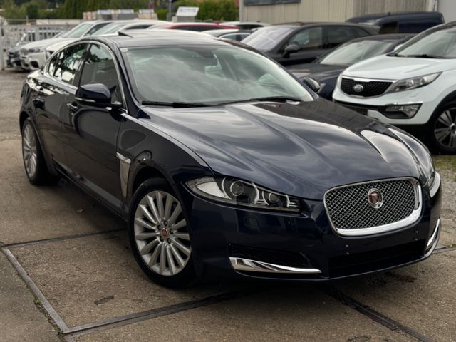 Jaguar XF 3.0 V6 Diesel/Kamera /132.000Km