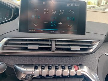 Peugeot 3008 - 12