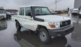Toyota Land cruiser 79   HZJ 79 Double cabin-EXPORT OUT - Toyota Land Cruiser mit Diesel-Antrieb: Geländewagen, 79