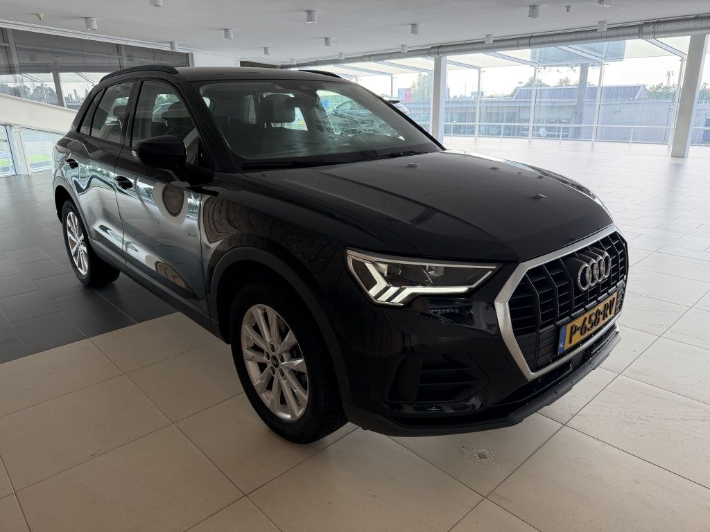 Audi Q3 45 TFSI e Adv Editi. imagem 2