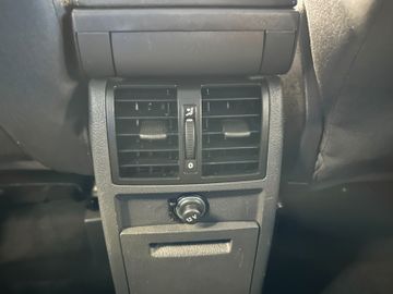 MYAUTOCENTER – Gebraucht- und Jahreswagen mit Werkstattservice in Pfaffenhofen Volkswagen Touran Comfortline BMT *1.HAND*AHK*TEMPO*KLIMA*