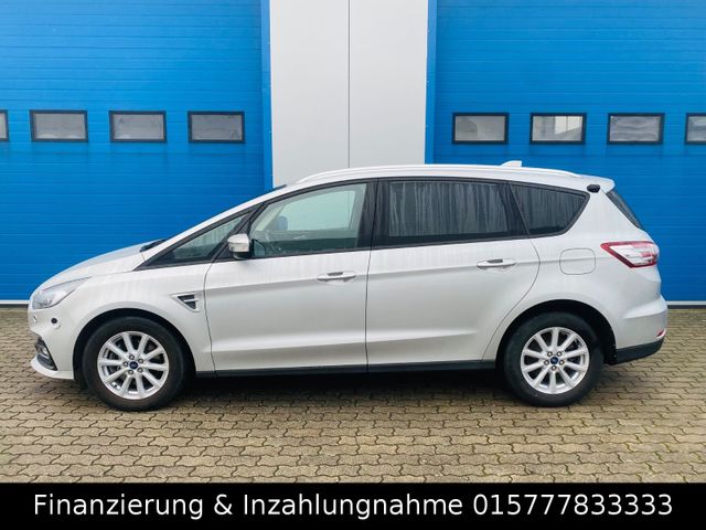 Ford S MAX Automatik LED Navi Tempomat 8 Fach Apple