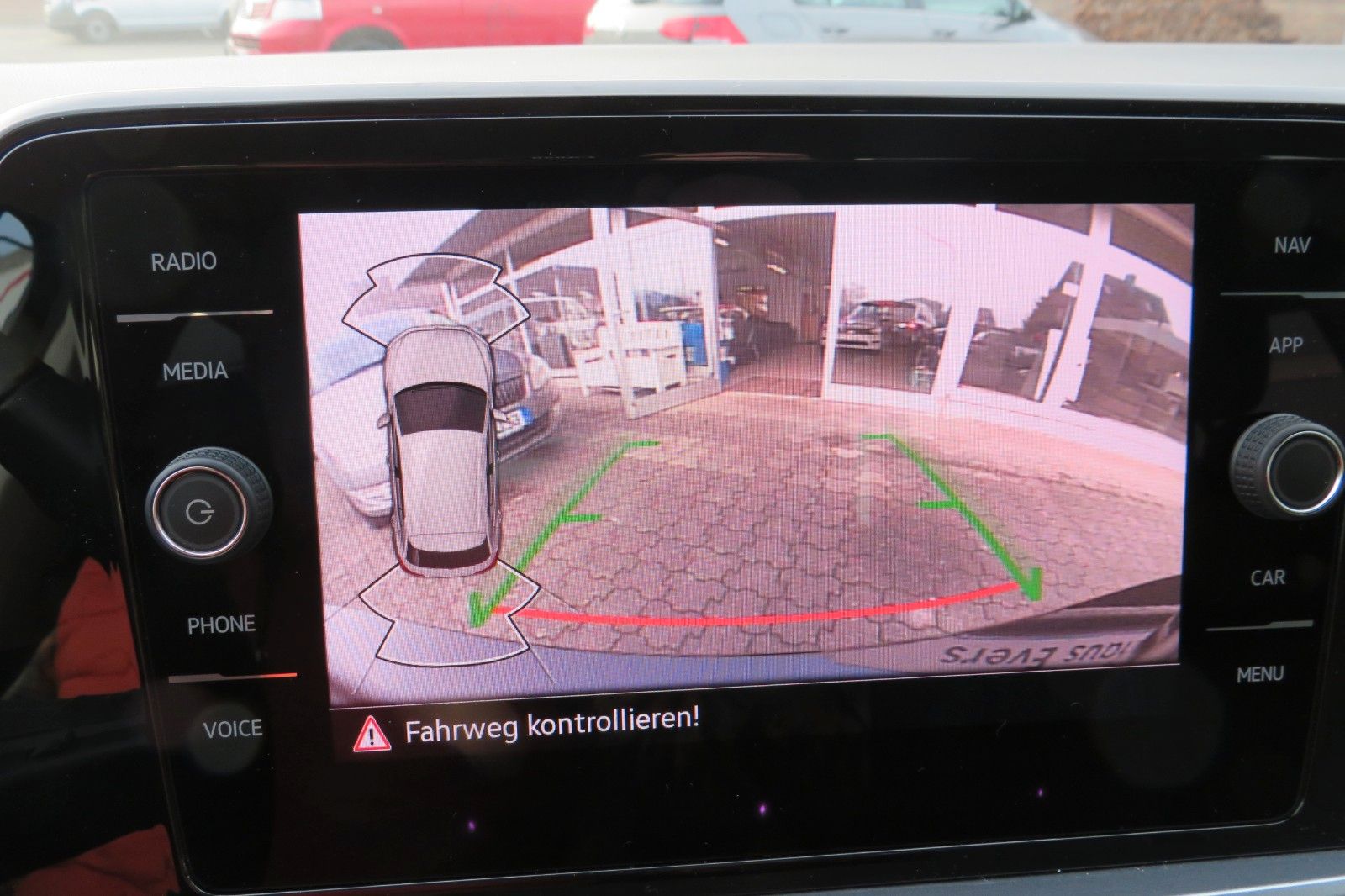 Fahrzeugabbildung Volkswagen T-Roc Life LED AHK KAMERA ACC NAVI 1.HD