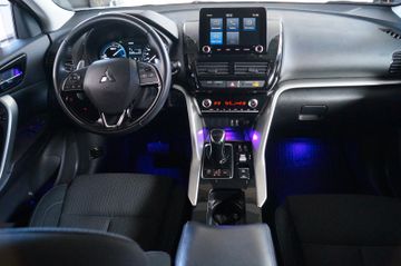 Mitsubishi Eclipse Cross - 12