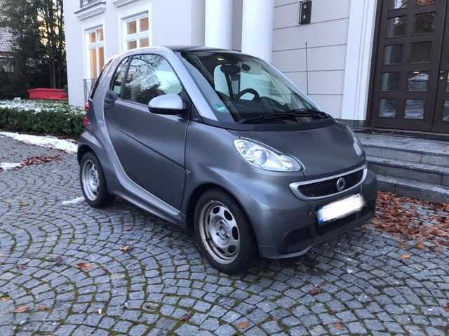 Smart SMART BRABUS 84PS LEDER KLIMA GLASDACH TÜV...