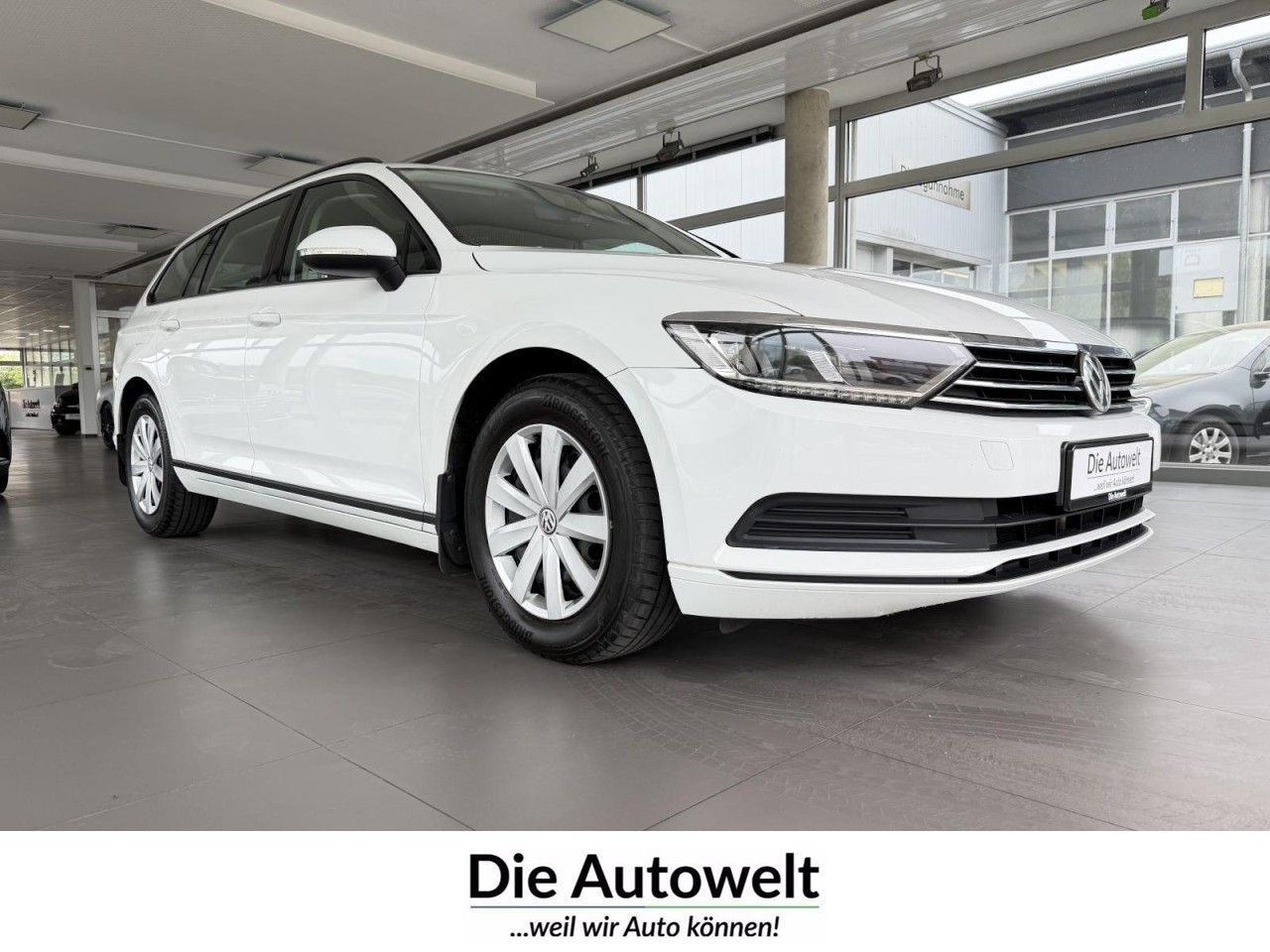Volkswagen Passat Variant - 1