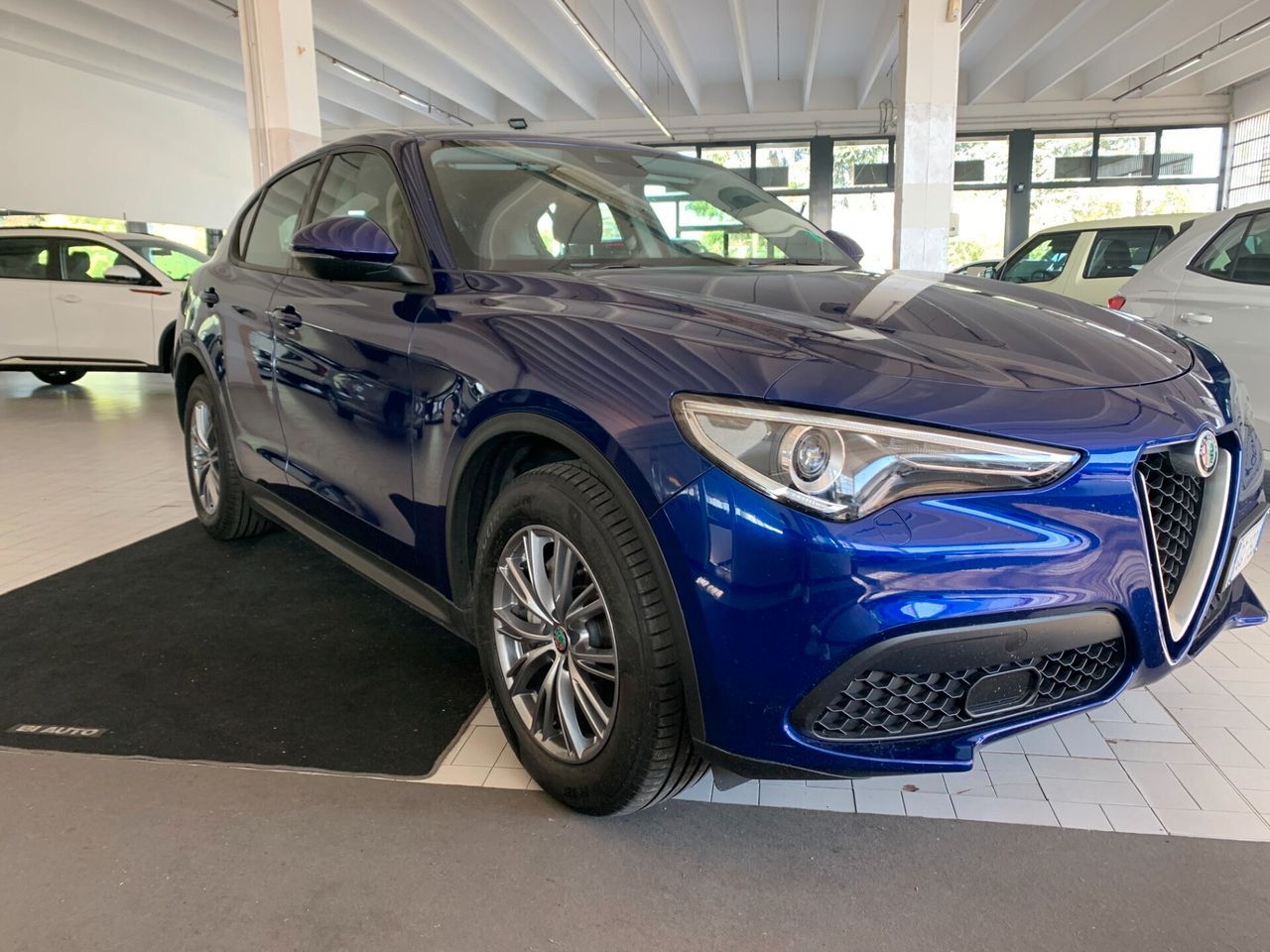 Alfa Romeo Stelvio 2.2 Turbodiesel 190 CV AT8 4W imagem 2