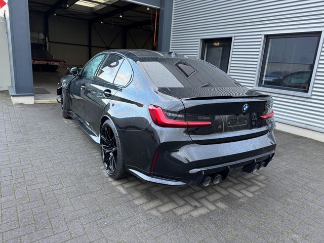 BMW M3 Lim. Competition 375KW Carbon Paket Harman