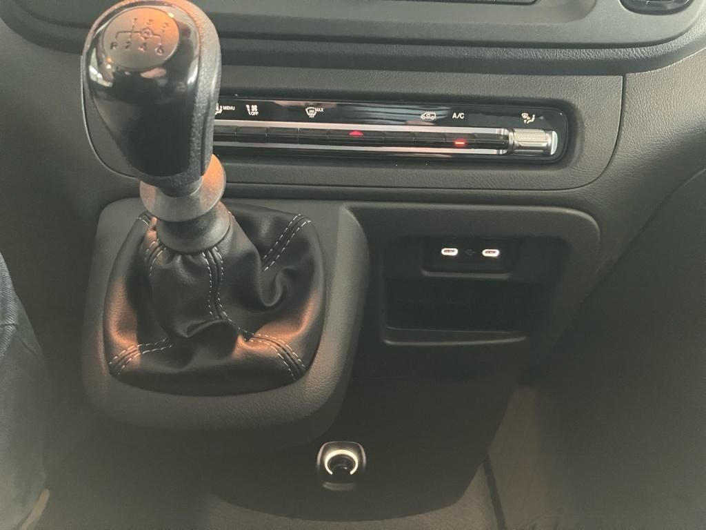 Fahrzeugabbildung Mercedes-Benz Vito 114 CDI Kasten Lang AHK KAM SHZ DAB SpurA