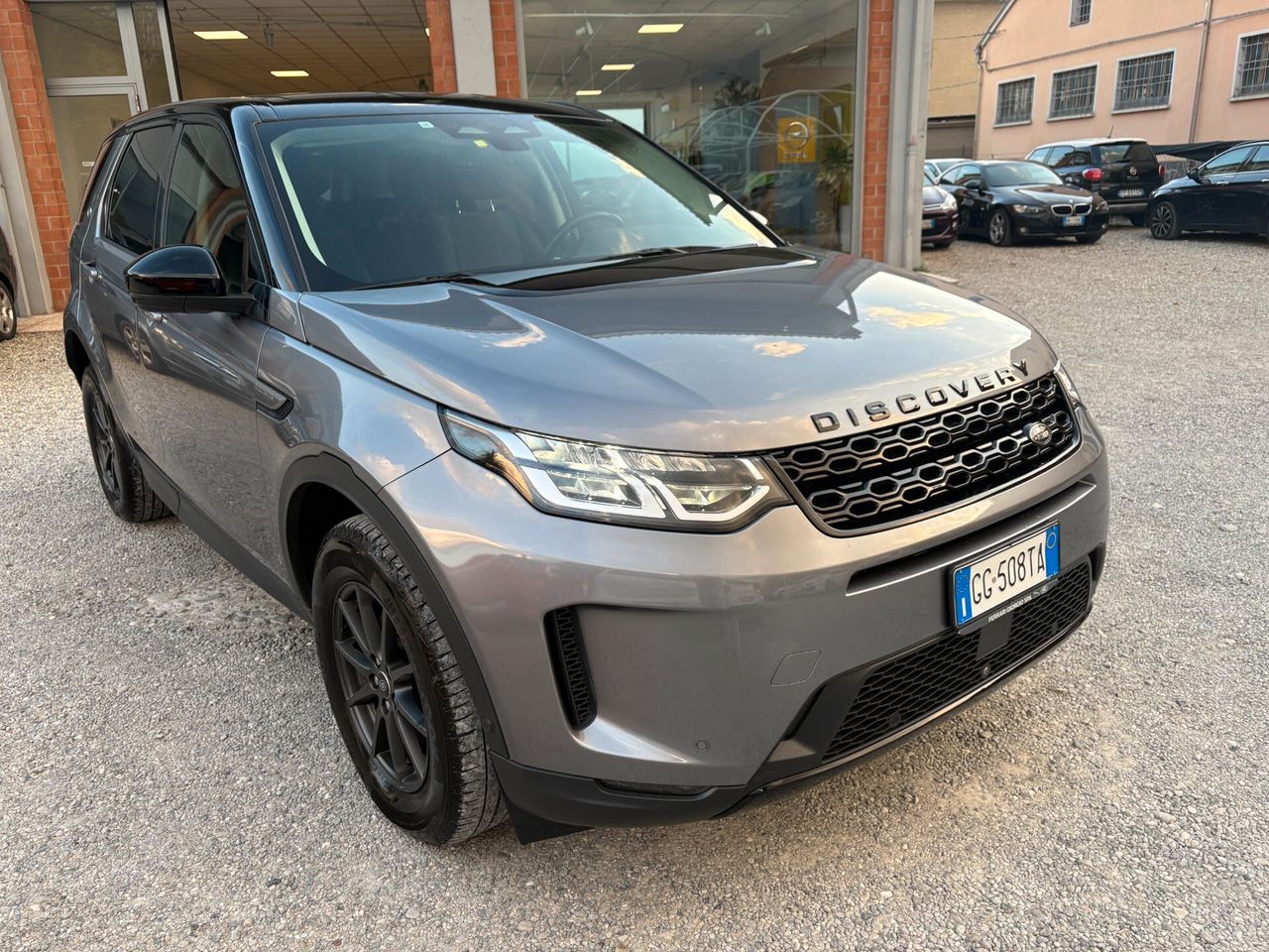 Land Rover Discovery Sport 2.0 Ibrido 163 CV AWD imagem 3